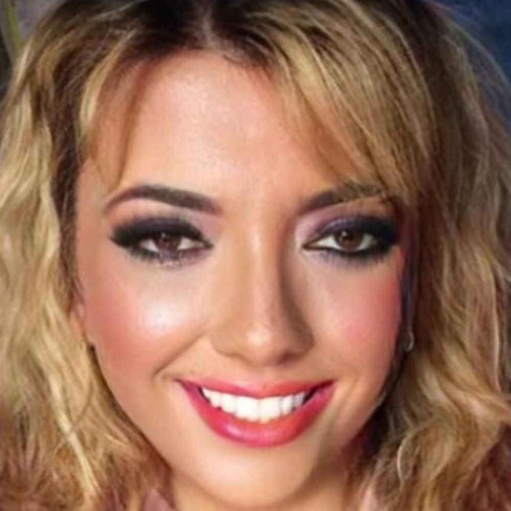 Meet your Posher, Carrie